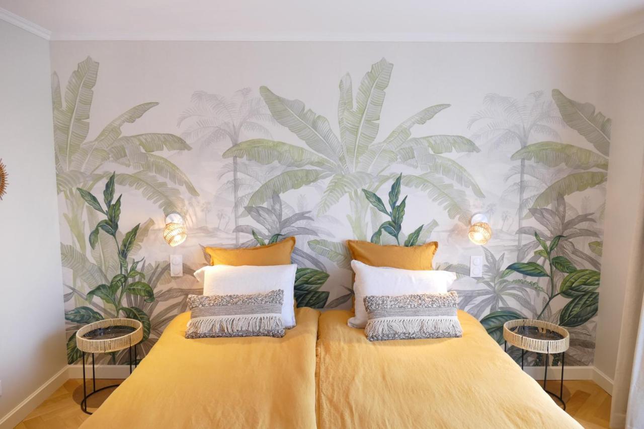 Les Agapanthes Bed & Breakfast Camphin-en-Pevele Екстериор снимка