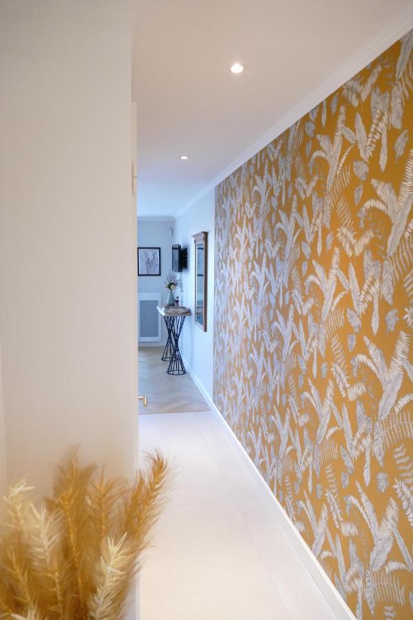 Les Agapanthes Bed & Breakfast Camphin-en-Pevele Екстериор снимка